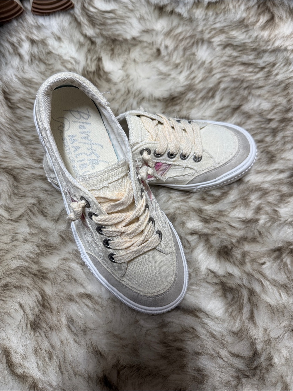Womens Cream Canvas Low-Top Sneakers